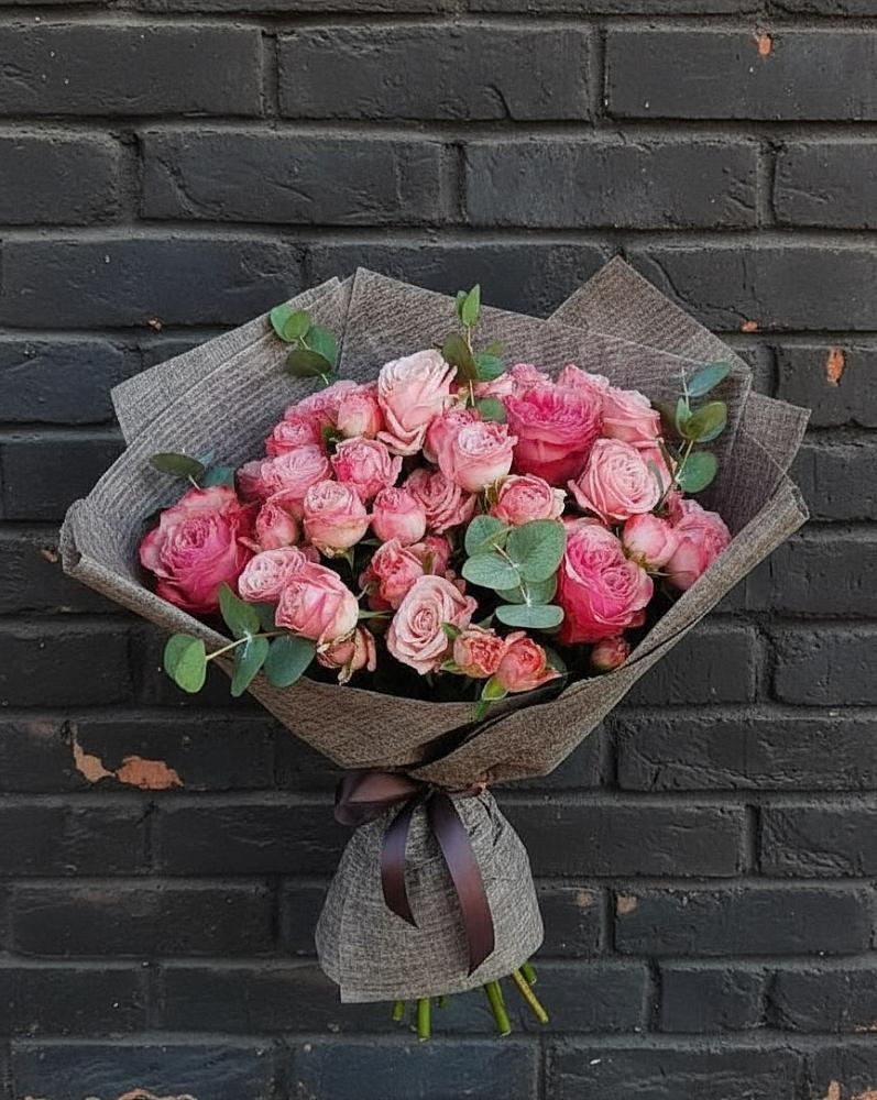 Букет цветов из: Розы в Себрово