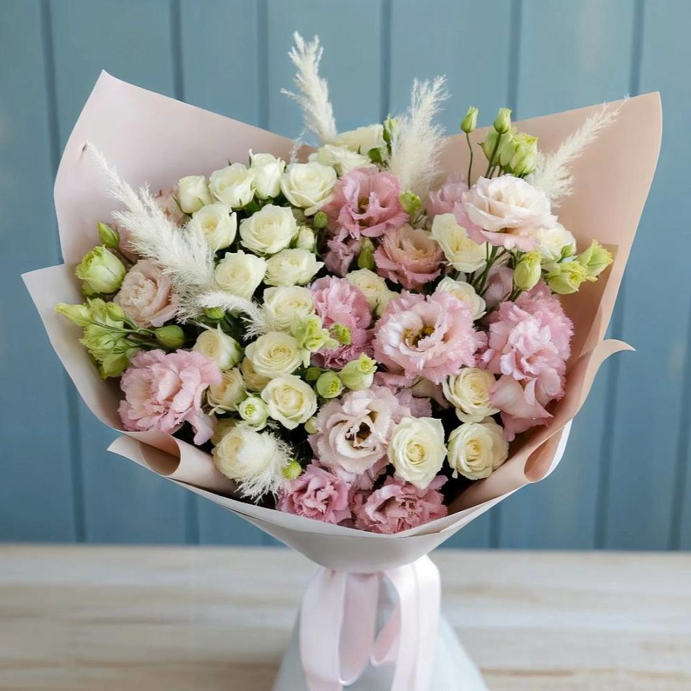 Букет цветов из: Альстромерии и Розы в Себрово