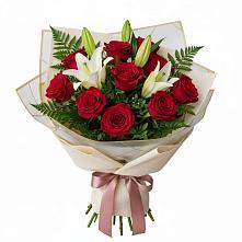 Букет цветов из:  Лилии и Розы в Себрово