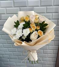 Букет цветов из:  Розы и Хризантемы в Себрово