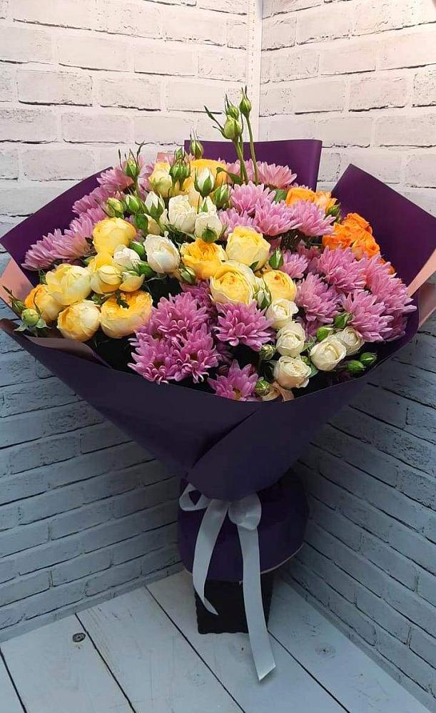 Букет цветов из: Хризантемы и Розы в Себрово