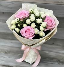 Букет цветов из:  Розы в Себрово
