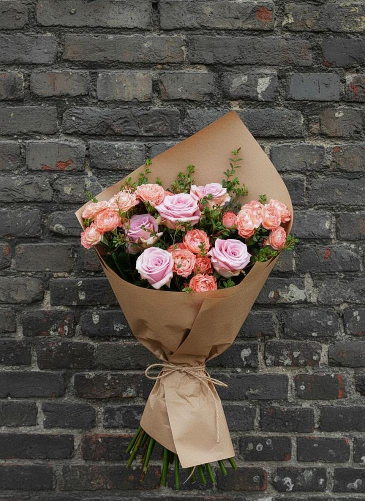 Букет цветов из: Розы в Себрово