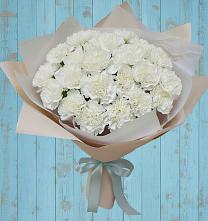 Букет цветов из:  Гвоздики в Себрово