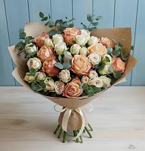 Букет цветов из:  Альстромерии и Розы в Себрово
